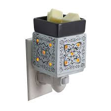 Modern cottage pluggable fragrance warmer