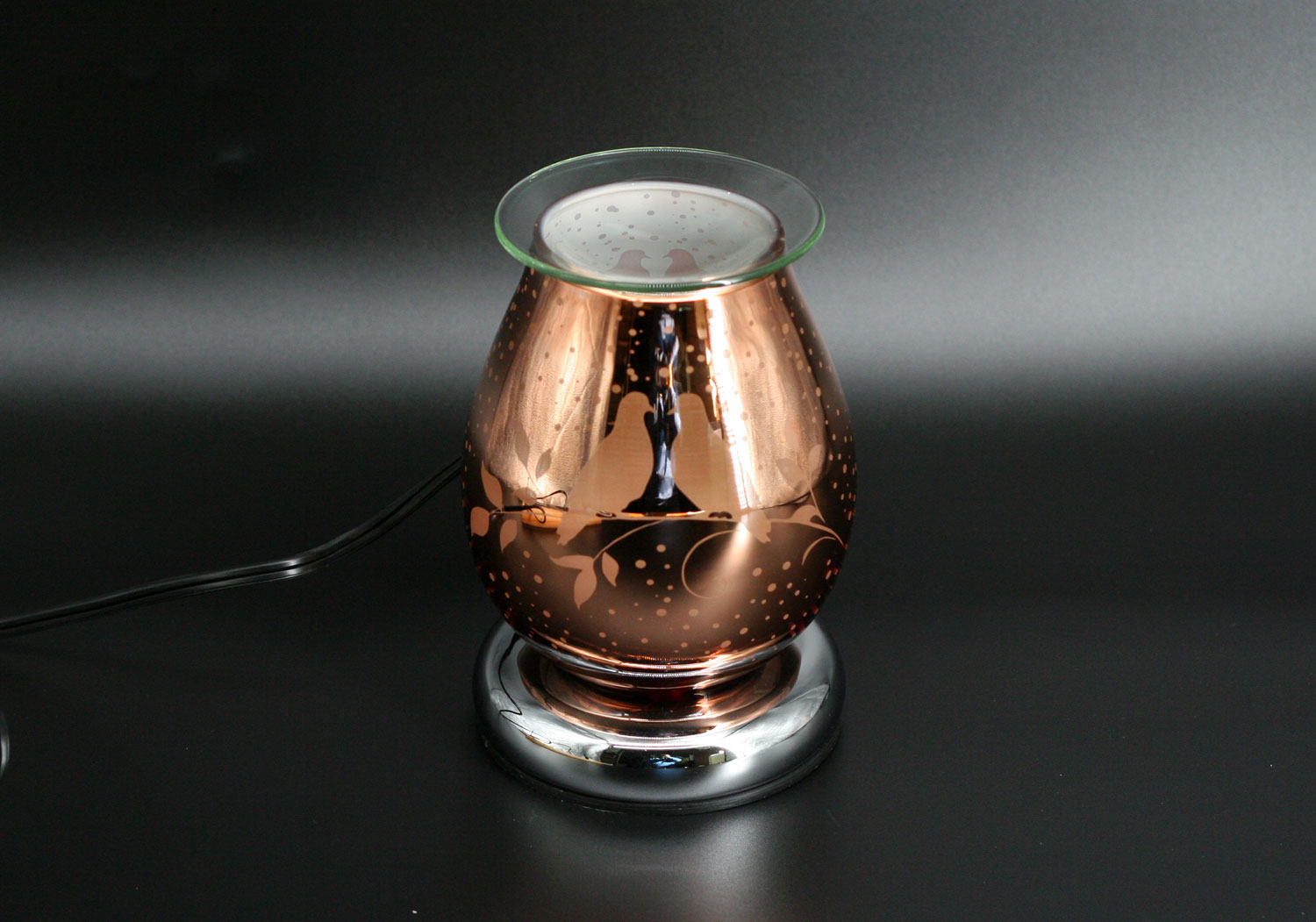 Golden doves wax holder