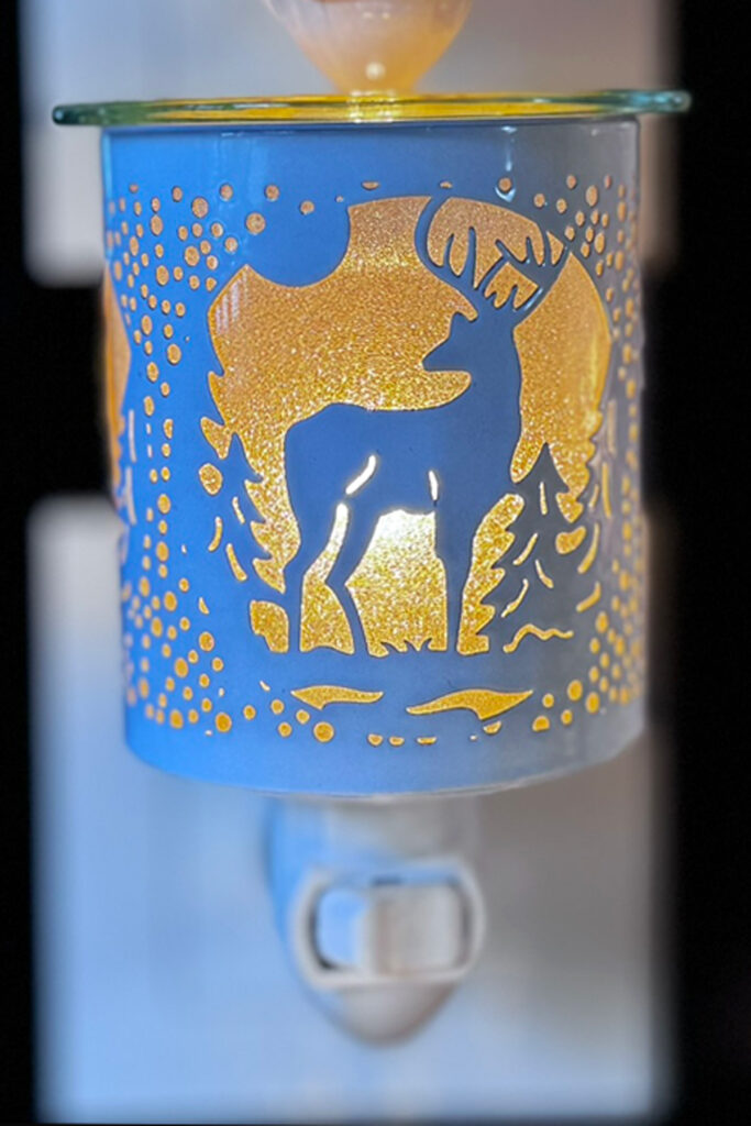 White Night Light Deer Warmer