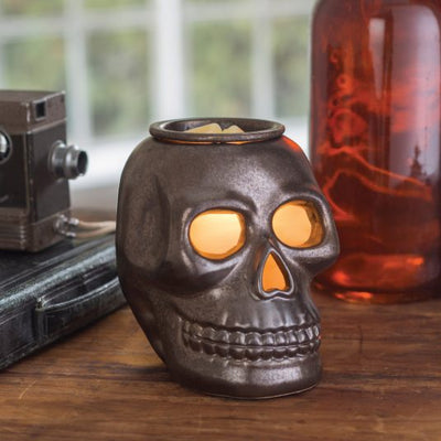 Skull illumination fragrance warmer